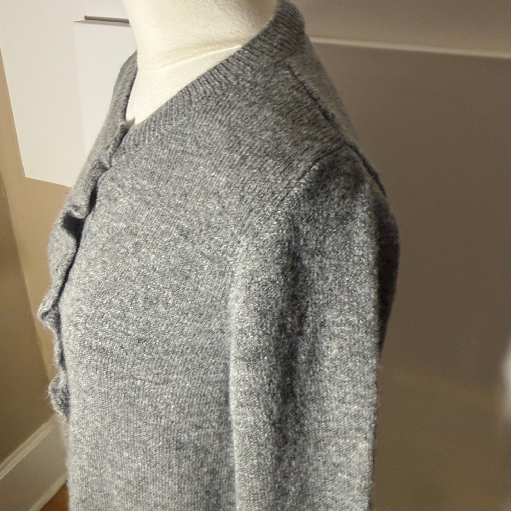 NWOT Anthropologie S Grey and Pink Ruffled Cardigan - Picture 7 of 11